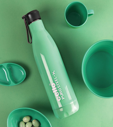Cello Puro Steel-X Neo 900 Cold Water Bottle with Inner Steel and Outer Plastic Insulated Kids Water Bottle - Green 730 ml