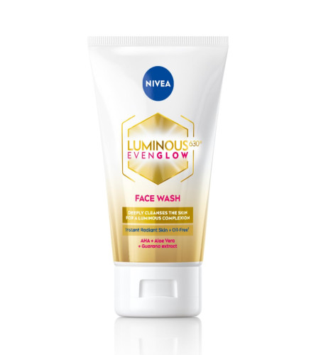 NIVEA Luminous Even Glow Face wash 100 ml (Pack of 2)