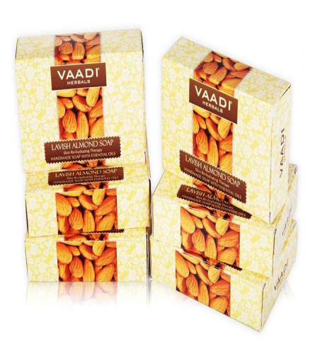 Vaadi Herbals Lavish Almond Soap