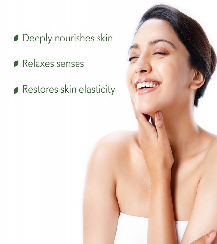 PureSense Macadamia Deep Moisturising Body Oil with Rich Almond Oil & Rose Petals