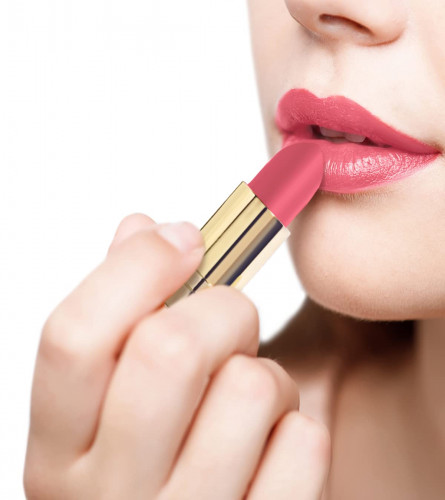 MyGlamm LIT Satin Matte Lipstick-Dynasty (Baby Pink)