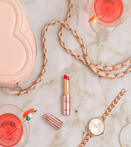 Lakme 9TO5 Primer + Matte Lip Color MP7 Blushing Nude
