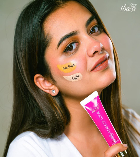 Iba Perfect Look BB Cream With 24 Karat Gold, 30 g (Light Shade)