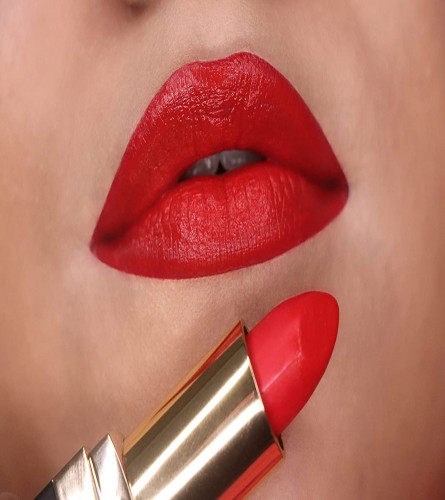 Iba Long Stay Matte Lipstick Shade M07 Red Velvet