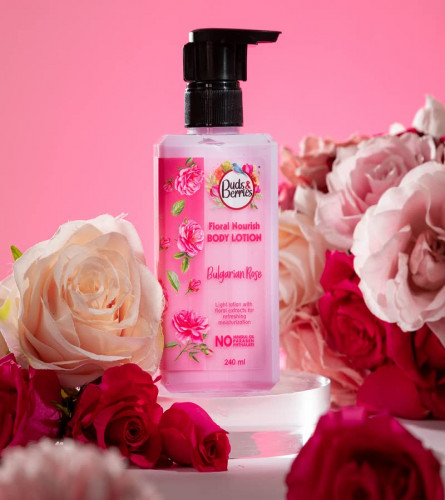 Buds & Berries Floral Nourish Body Lotion with Bulgarian Rose |  Refreshing Moisturization