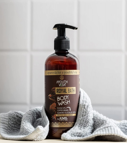 Ayouthveda Royal Bath Body Wash with Rich Blend of Replenishing Oils, Botanical Extracts