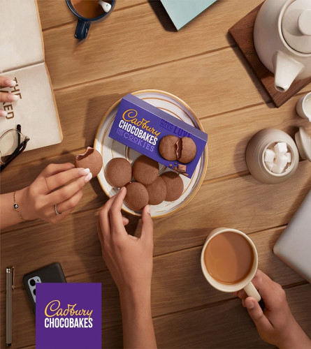 cadbury-chocobakes-choc-filled-cookies-biscuits-family-pack-150g12-pieces-pack-of-5-free-world-wide-shipping