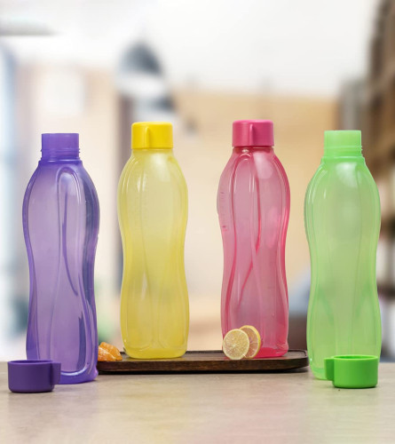 Tupperware Aquasafe Plastic Bottle 1000 ml (Set of 4)